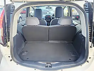 Used 2016 Peugeot Ion White - Interior and Exterior details 7