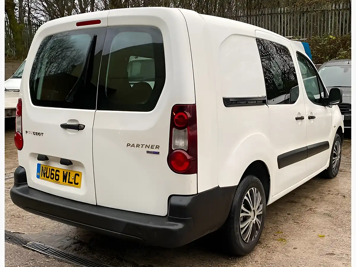 Used 2016 Peugeot Partner 744 S White - Interior and Exterior details 10