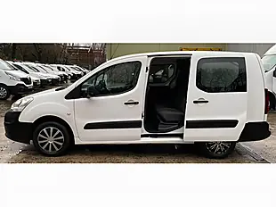 Used 2016 Peugeot Partner 744 S White - Interior and Exterior details 13