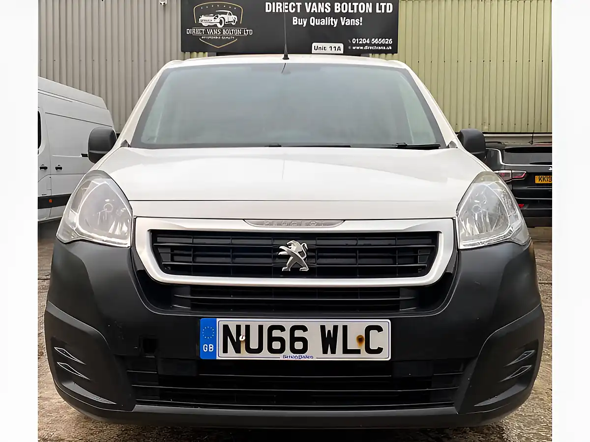 Used 2016 Peugeot Partner 744 S White - Interior and Exterior details 15