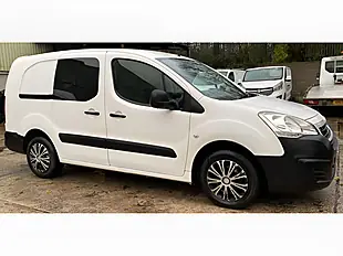 Used 2016 Peugeot Partner 744 S White - Interior and Exterior details 6