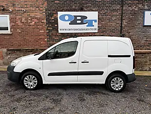 Used 2016 Peugeot Partner 850 Professional White - Interior and Exterior details 6