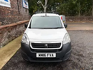 Used 2016 Peugeot Partner 850 Professional White - Interior and Exterior details 8
