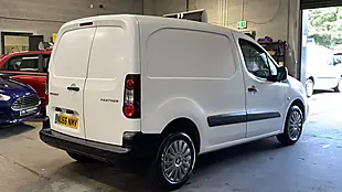 Used 2016 Peugeot Partner 850 S White - Interior and Exterior details 5