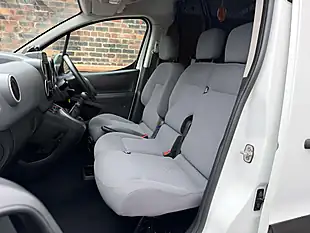 Used 2016 Peugeot Partner Professional L1 White - Interior and Exterior details 10