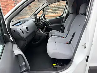 Used 2016 Peugeot Partner Professional L1 White - Interior and Exterior details 9
