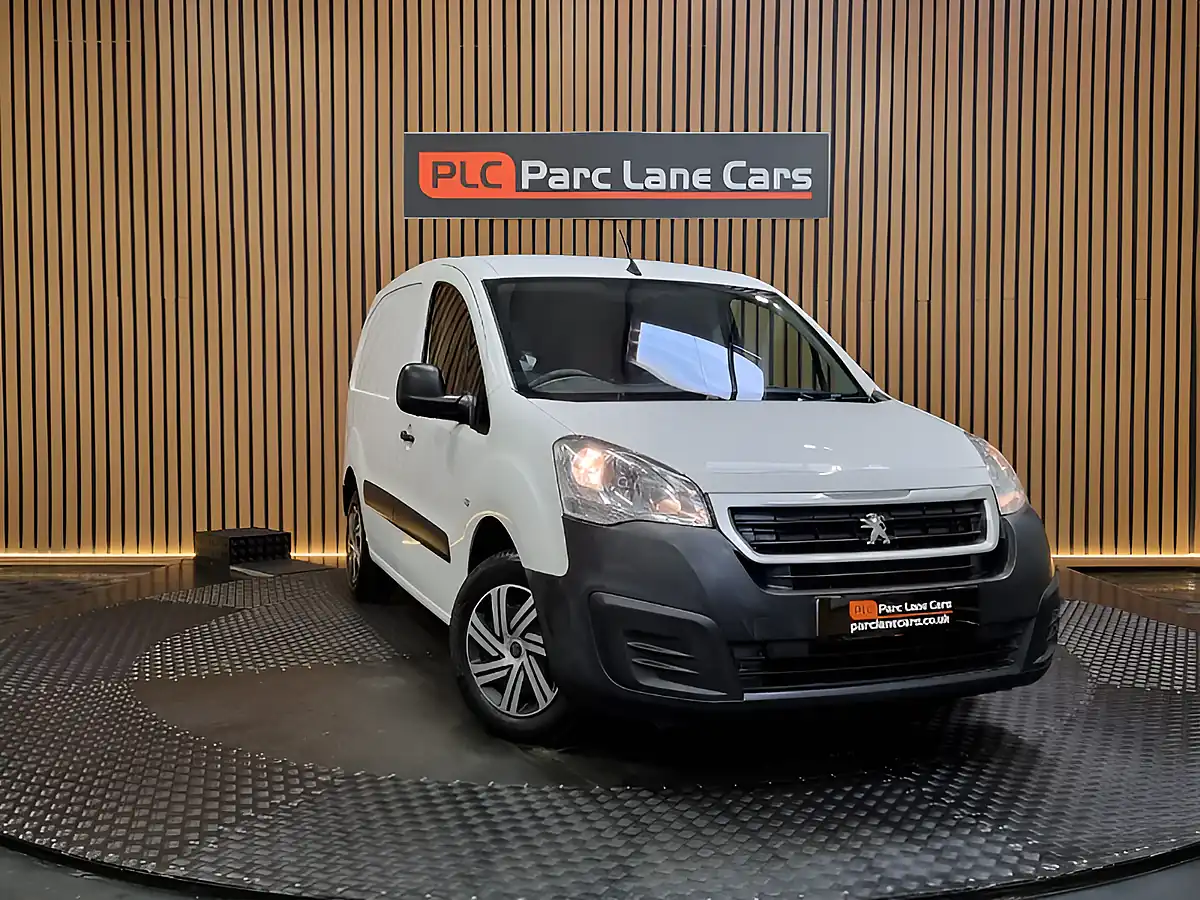 Used 2016 Peugeot Partner Professional White - Interior and Exterior details 2