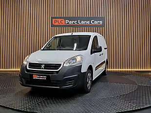 Used 2016 Peugeot Partner Professional White - Interior and Exterior details 4