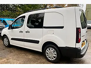 Used 2016 Peugeot Partner S Crew Van White - Interior and Exterior details 10