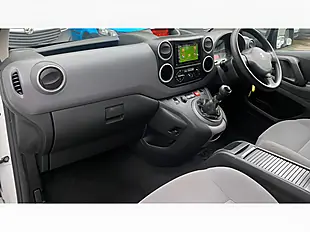 Used 2016 Peugeot Partner S Crew Van White - Interior and Exterior details 14