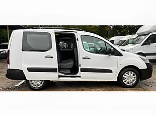 Used 2016 Peugeot Partner S Crew Van White - Interior and Exterior details 5