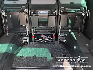 Used 2016 Peugeot Partner Tepee Active Blue - Interior and Exterior details 10