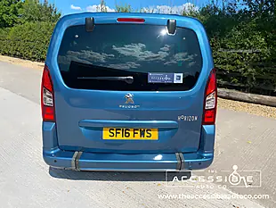 Used 2016 Peugeot Partner Tepee Active Blue - Interior and Exterior details 7