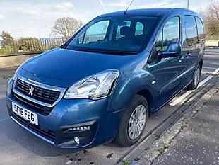 Used 2016 Peugeot Partner Tepee Active Blue - Interior and Exterior details 7