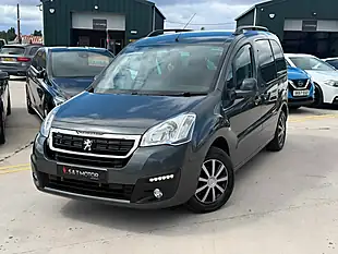 Used 2016 Peugeot Partner Tepee Active Grey - Interior and Exterior details 6