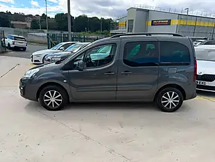 Used 2016 Peugeot Partner Tepee Active Grey - Interior and Exterior details 8