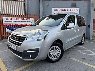 Used 2016 Peugeot Partner Tepee Active Silver - Interior and Exterior details 3