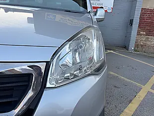 Used 2016 Peugeot Partner Tepee Active Silver - Interior and Exterior details 9