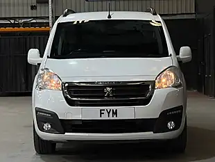 Used 2016 Peugeot Partner Tepee Allure White - Interior and Exterior details 8