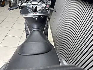 Used 2016 Piaggio X10 Grey - Interior and Exterior details 16