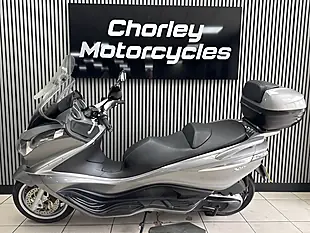 Used 2016 Piaggio X10 Grey - Interior and Exterior details 2