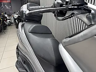 Used 2016 Piaggio X10 Grey - Interior and Exterior details 8