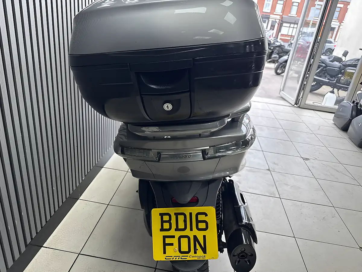 Used 2016 Piaggio X10 Grey - Interior and Exterior details 9
