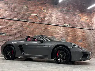 Used 2016 Porsche 718 Boxster S Agate Grey Metallic - Interior and Exterior details 15
