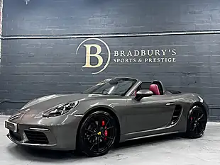 Used 2016 Porsche 718 Boxster S Agate Grey Metallic - Interior and Exterior details 5