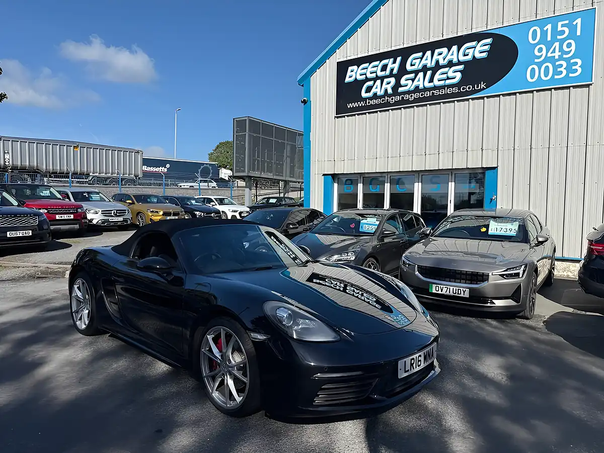 Used 2016 Porsche 718 Boxster S Black - Interior and Exterior details 10