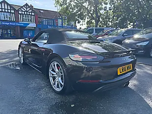 Used 2016 Porsche 718 Boxster S Black - Interior and Exterior details 11