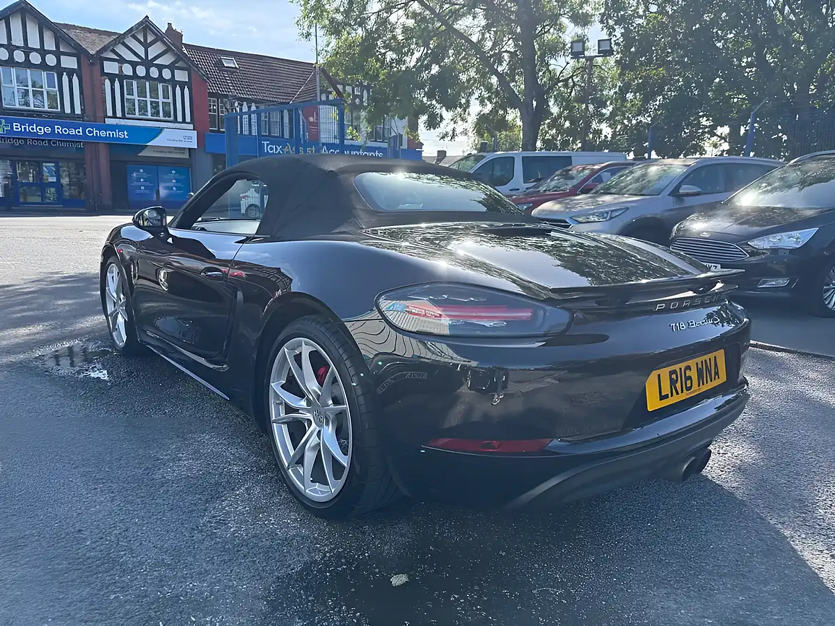 Used 2016 Porsche 718 Boxster S Black - Interior and Exterior details 11