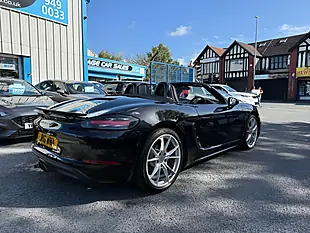 Used 2016 Porsche 718 Boxster S Black - Interior and Exterior details 3