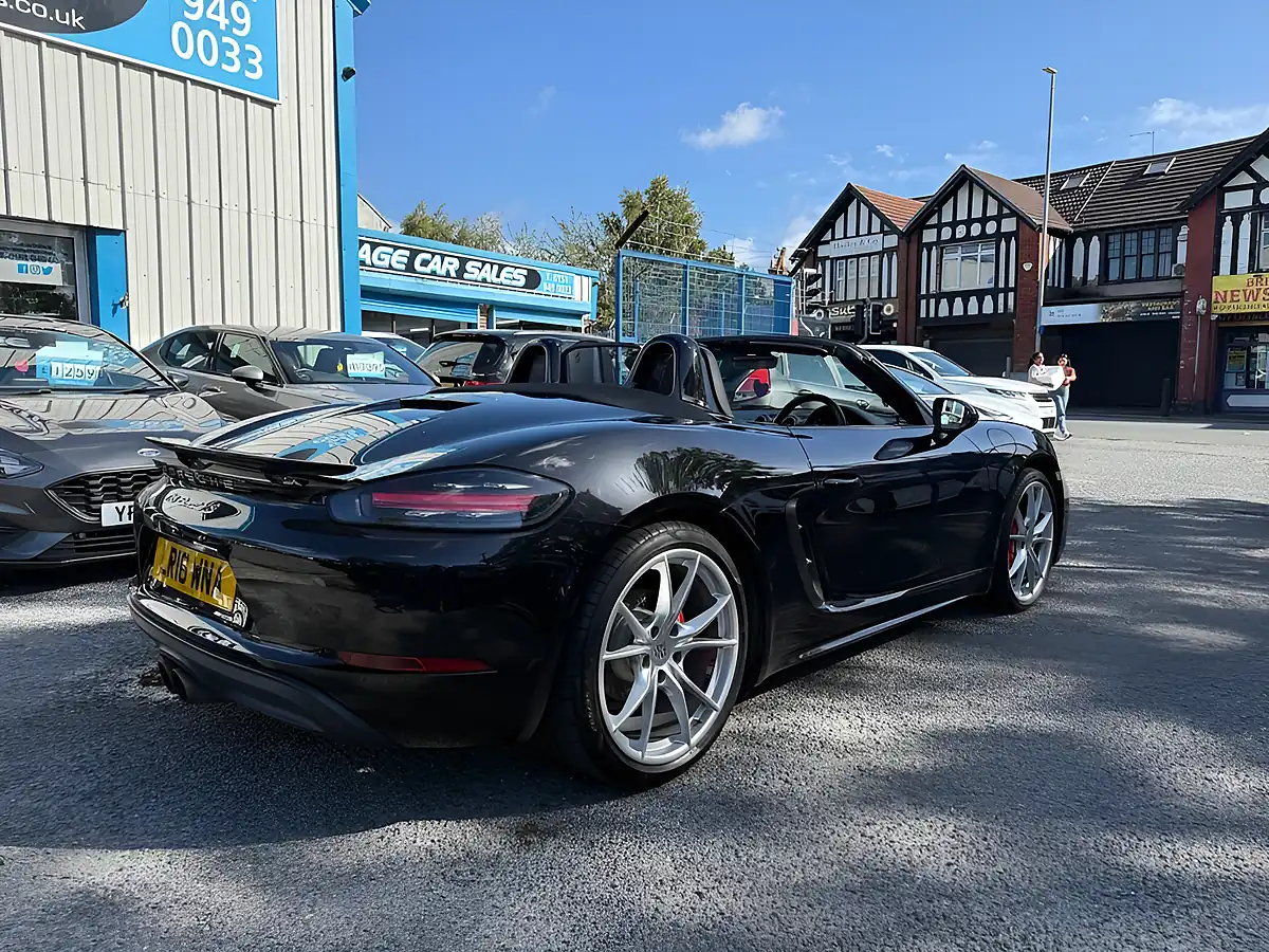 Used 2016 Porsche 718 Boxster S Black - Interior and Exterior details 3