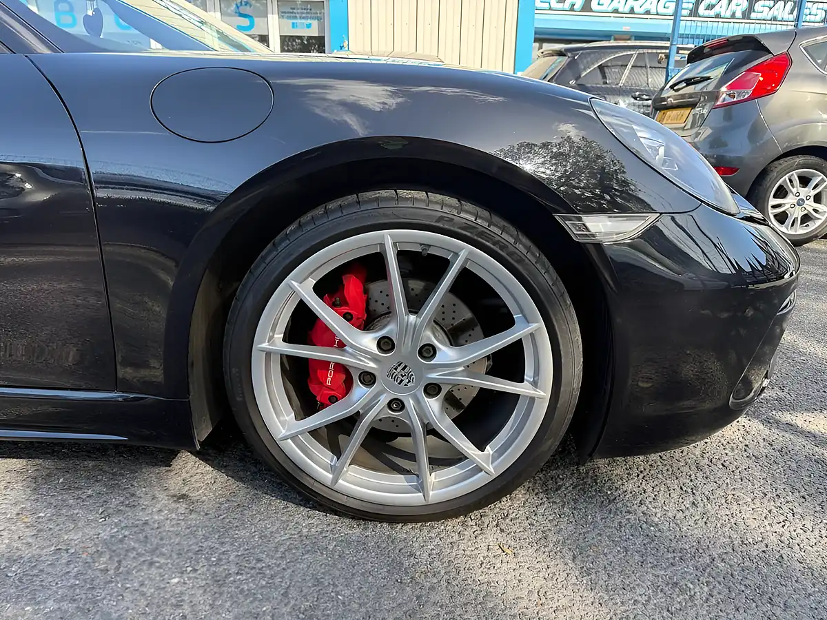 Used 2016 Porsche 718 Boxster S Black - Interior and Exterior details 8