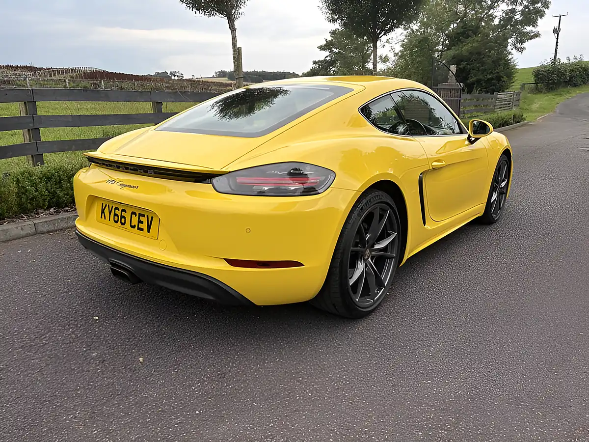 Used 2016 Porsche 718 Cayman Cayman Racing Yellow - Interior and Exterior details 13