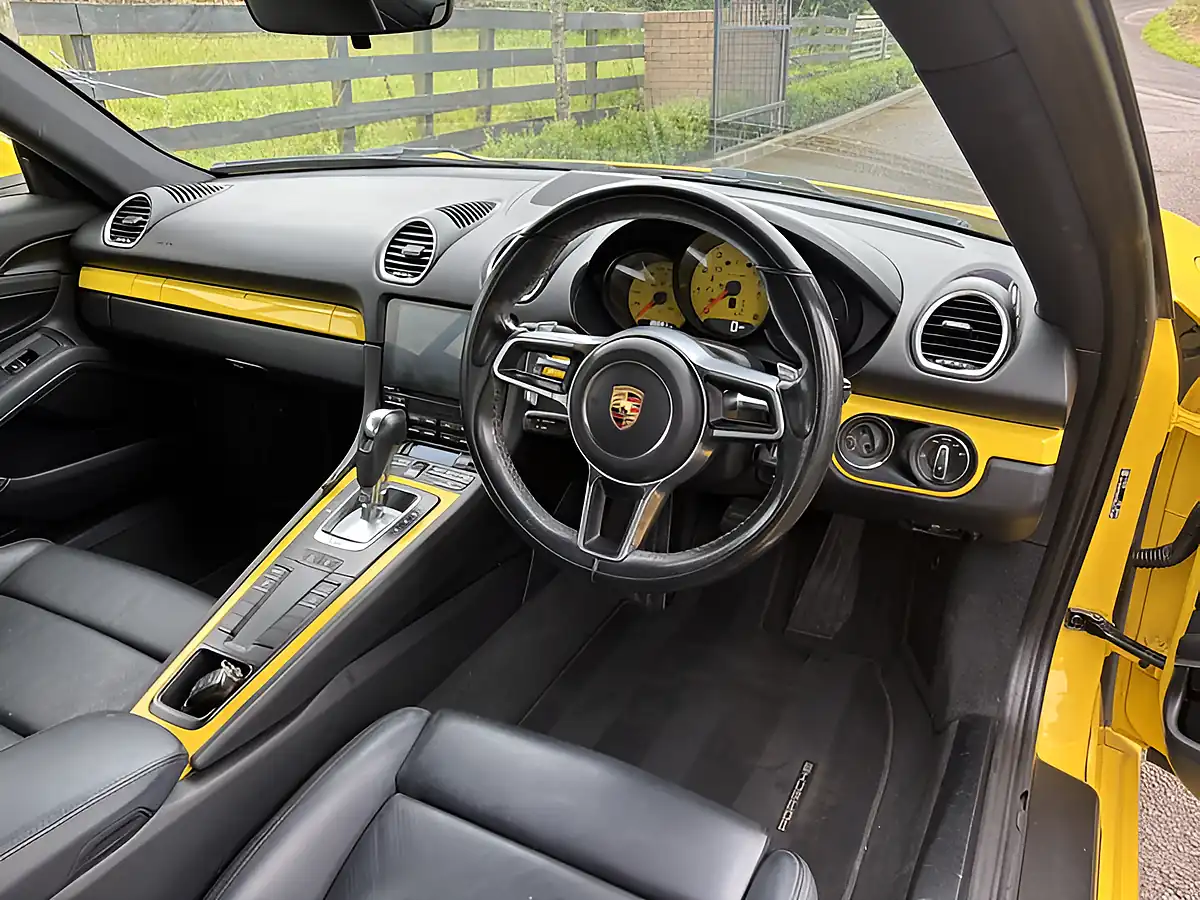 Used 2016 Porsche 718 Cayman Cayman Racing Yellow - Interior and Exterior details 15