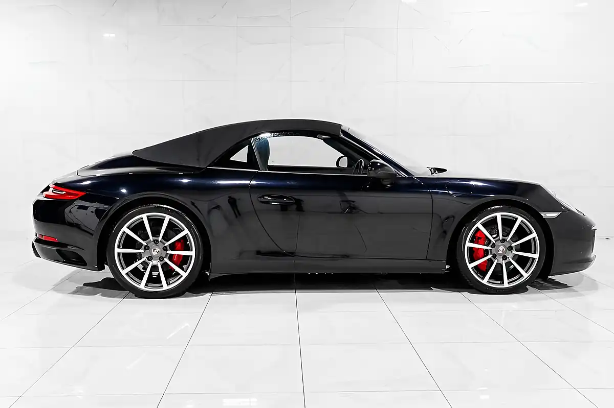 Used 2016 Porsche 911 Carrera S Black - Interior and Exterior details 8