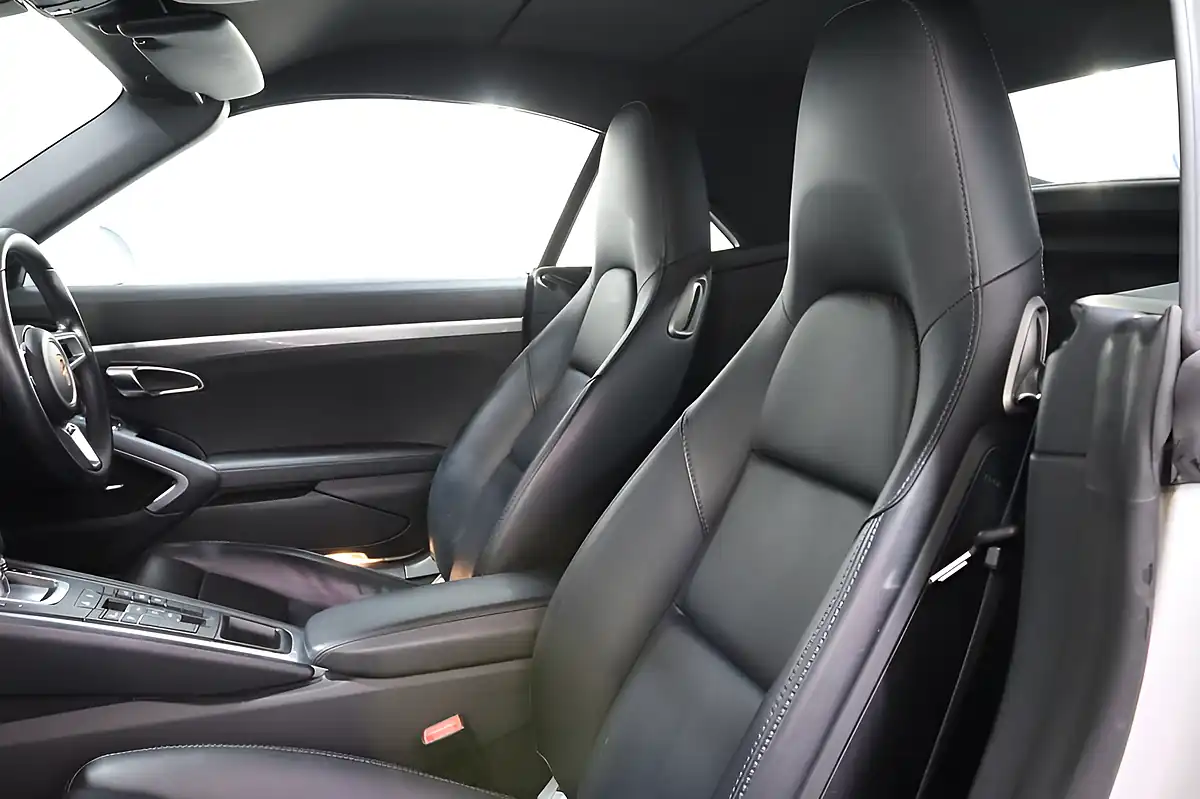 Used 2016 Porsche 911 Carrera S White - Interior and Exterior details 11