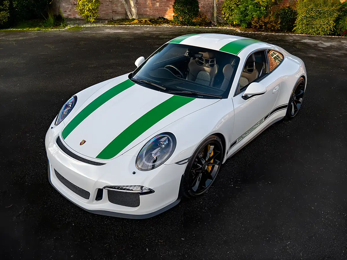 Used 2016 Porsche 911 R White - Interior and Exterior details 20