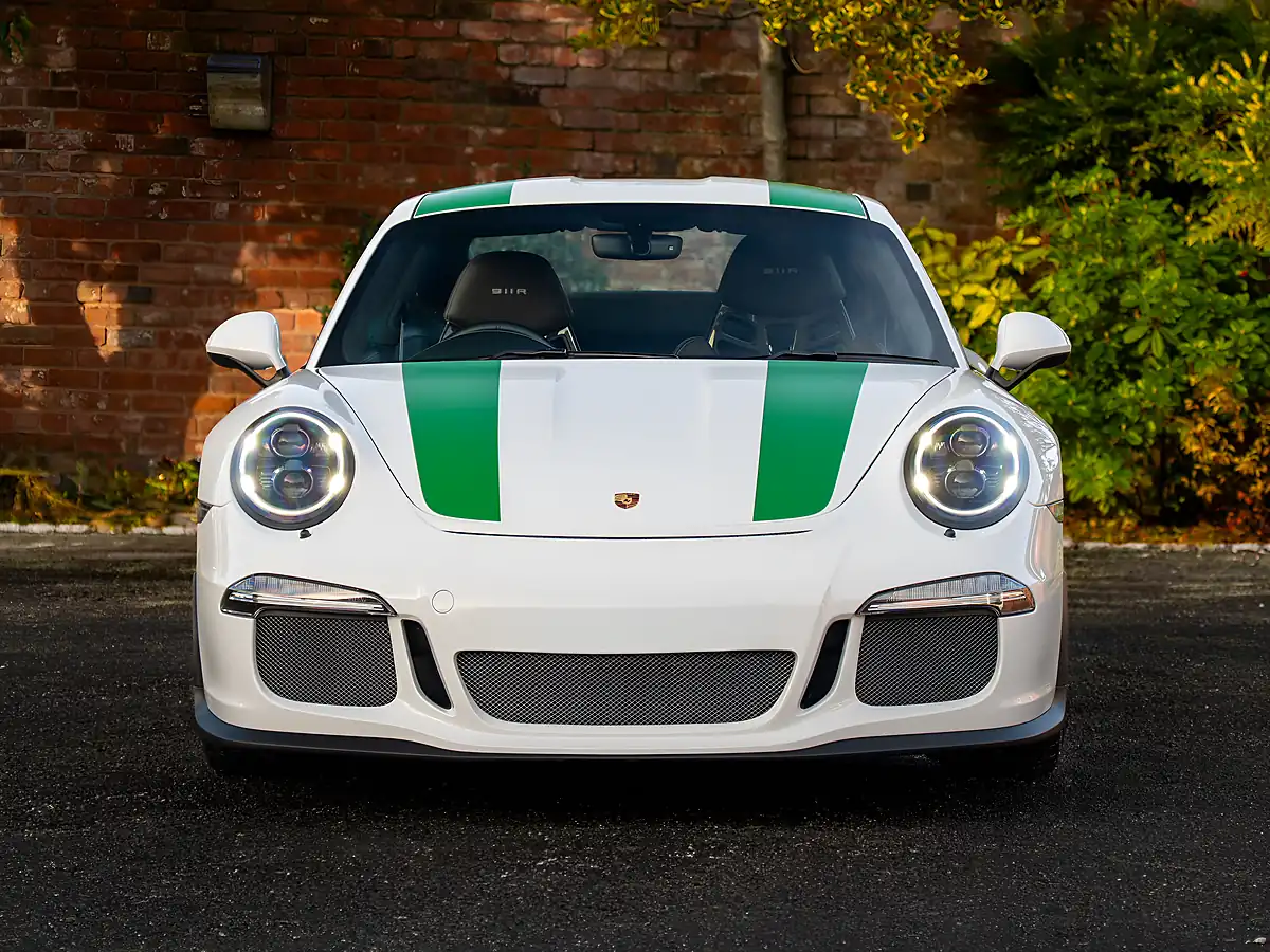 Used 2016 Porsche 911 R White - Interior and Exterior details 5