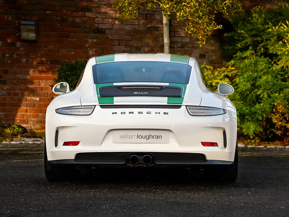 Used 2016 Porsche 911 R White - Interior and Exterior details 6