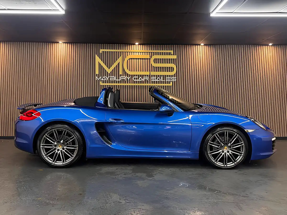Used 2016 Porsche Boxster 981 Blue - Interior and Exterior details 4