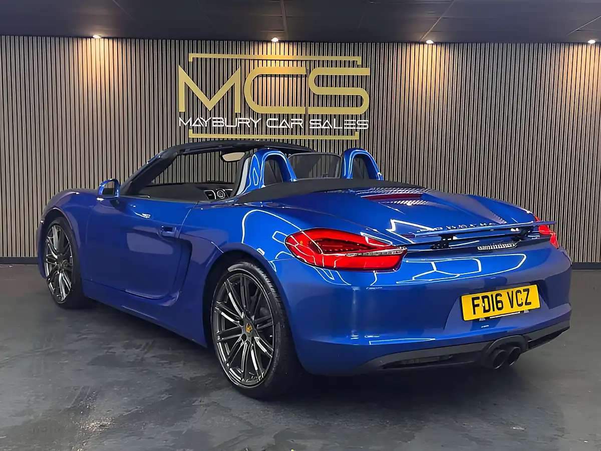 Used 2016 Porsche Boxster 981 Blue - Interior and Exterior details 7