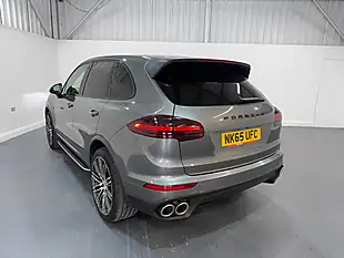 Used 2016 Porsche Cayenne Grey - Interior and Exterior details 10