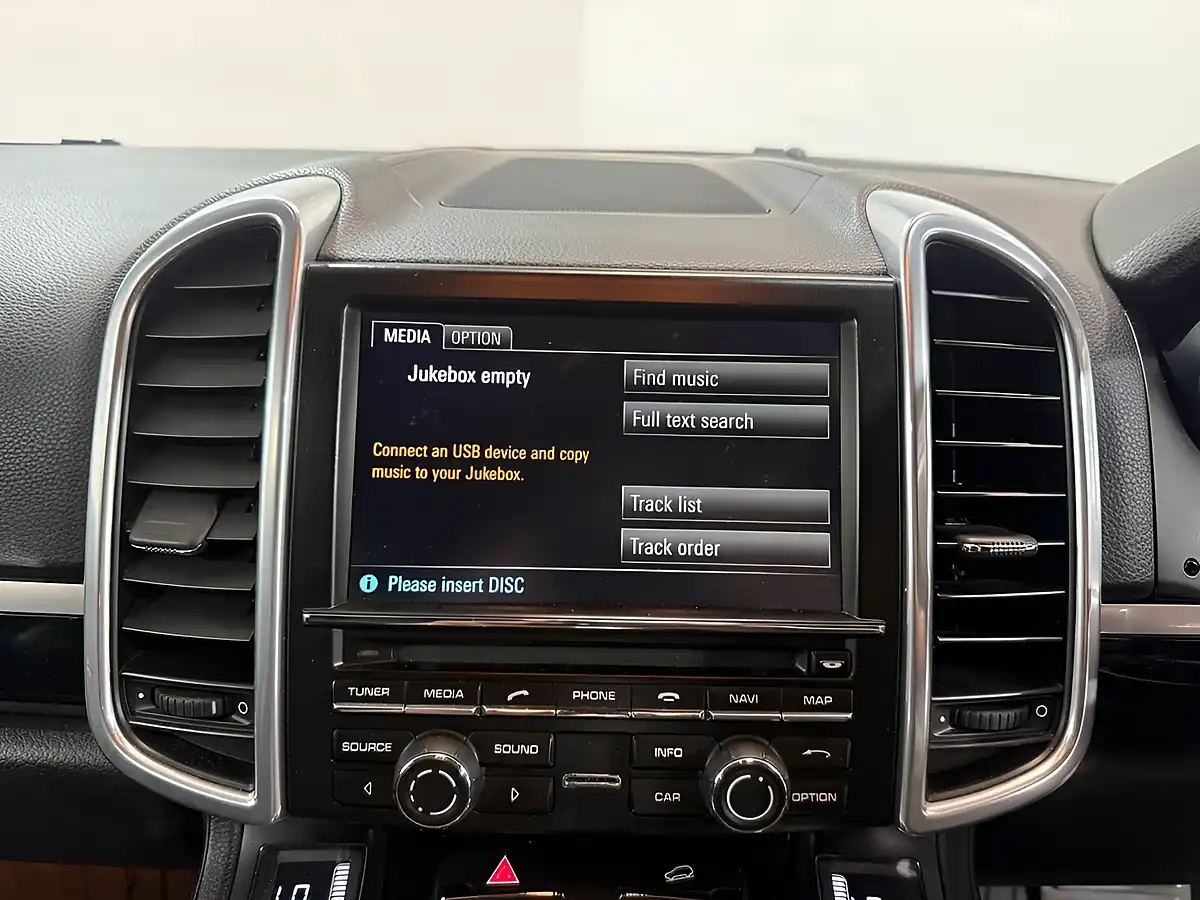 Used 2016 Porsche Cayenne Grey - Interior and Exterior details 19