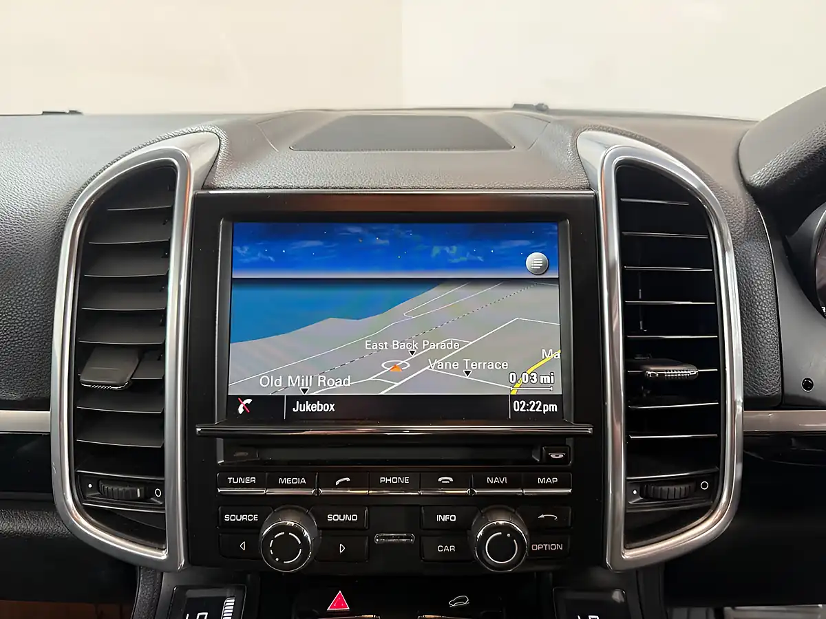 Used 2016 Porsche Cayenne Grey - Interior and Exterior details 20