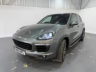 Used 2016 Porsche Cayenne Grey - Interior and Exterior details 3