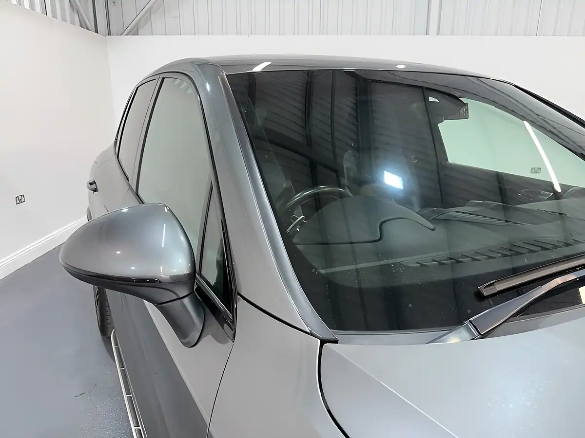 Used 2016 Porsche Cayenne Grey - Interior and Exterior details 6