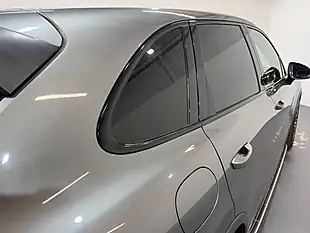 Used 2016 Porsche Cayenne Grey - Interior and Exterior details 7